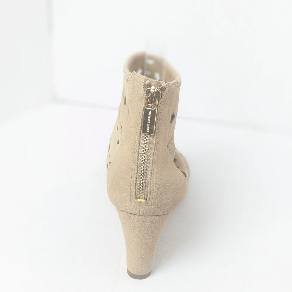 Michael Kors Uma Wedge - Picture 11 of 16